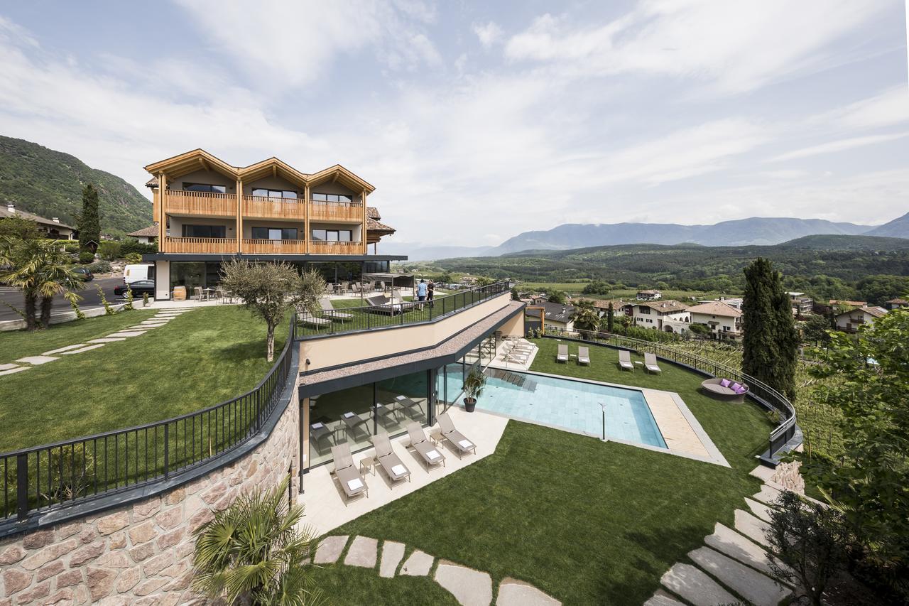 Hotel Torgglhof Caldaro Exterior foto